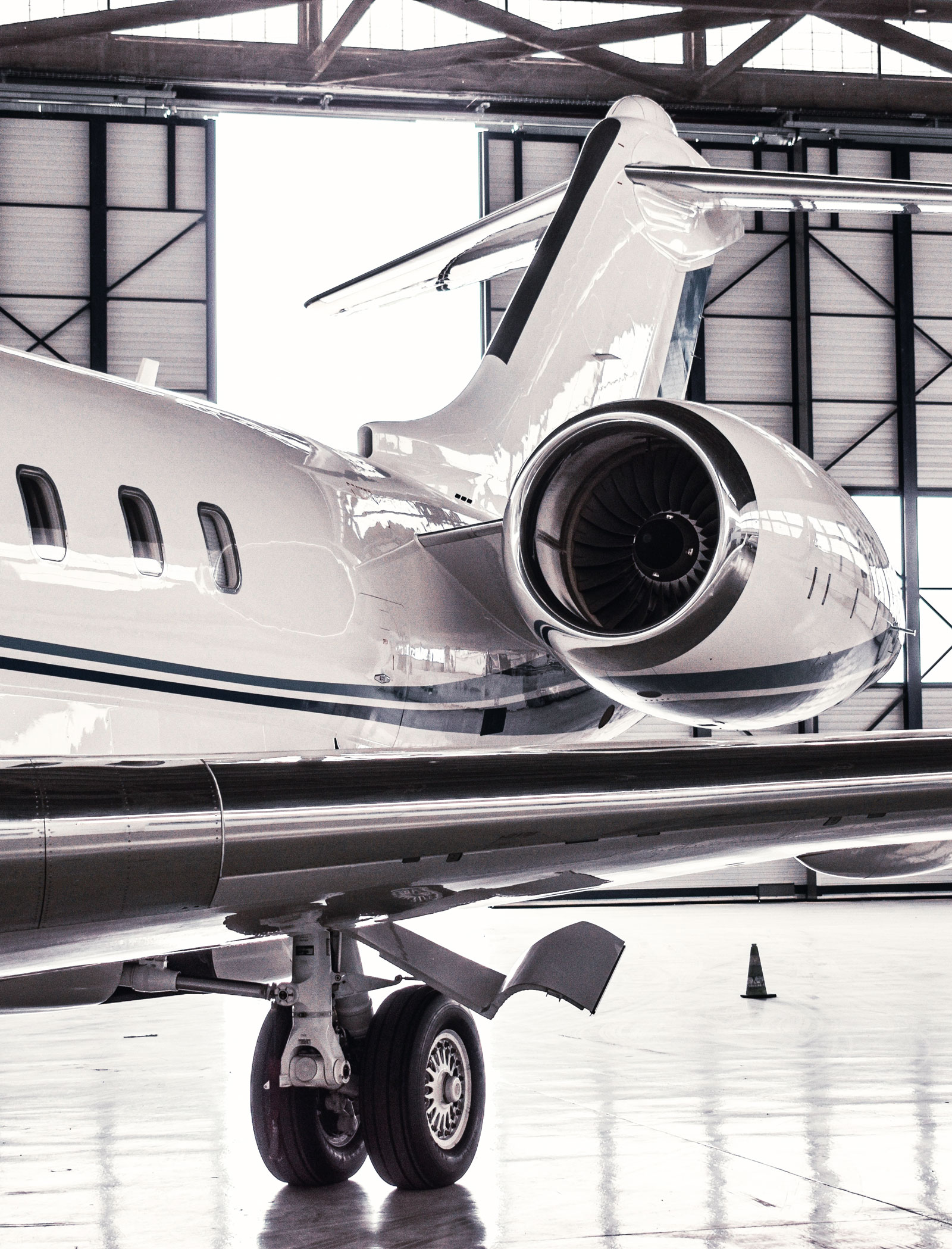 onwing cabin support service